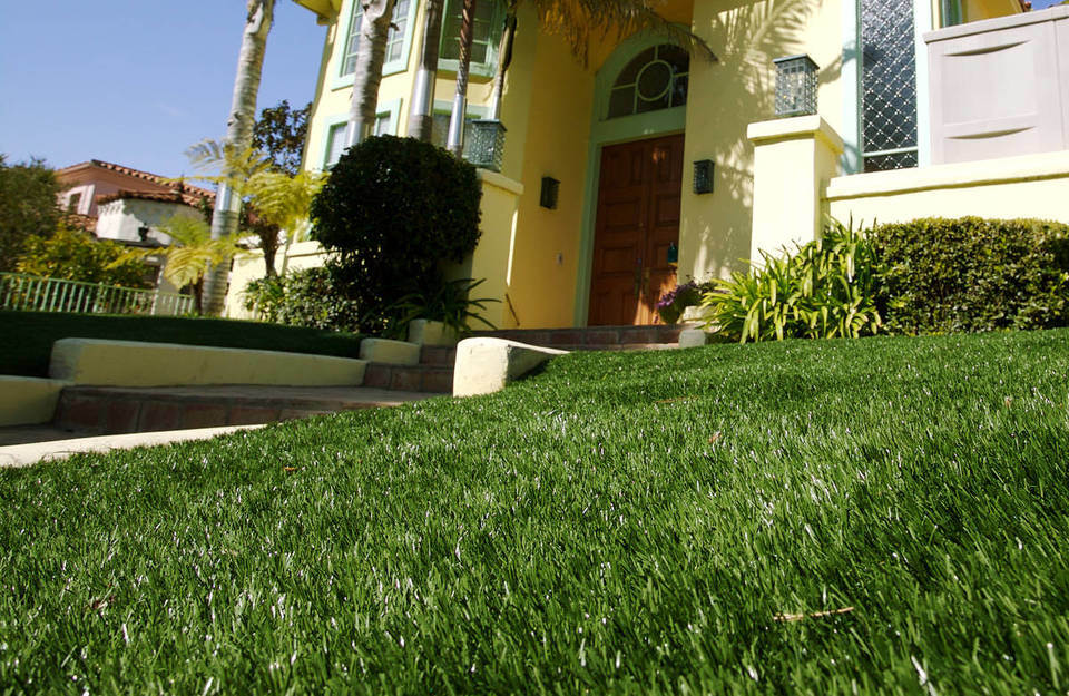 Wear Resistance Durable Artificial Grass for Backyard