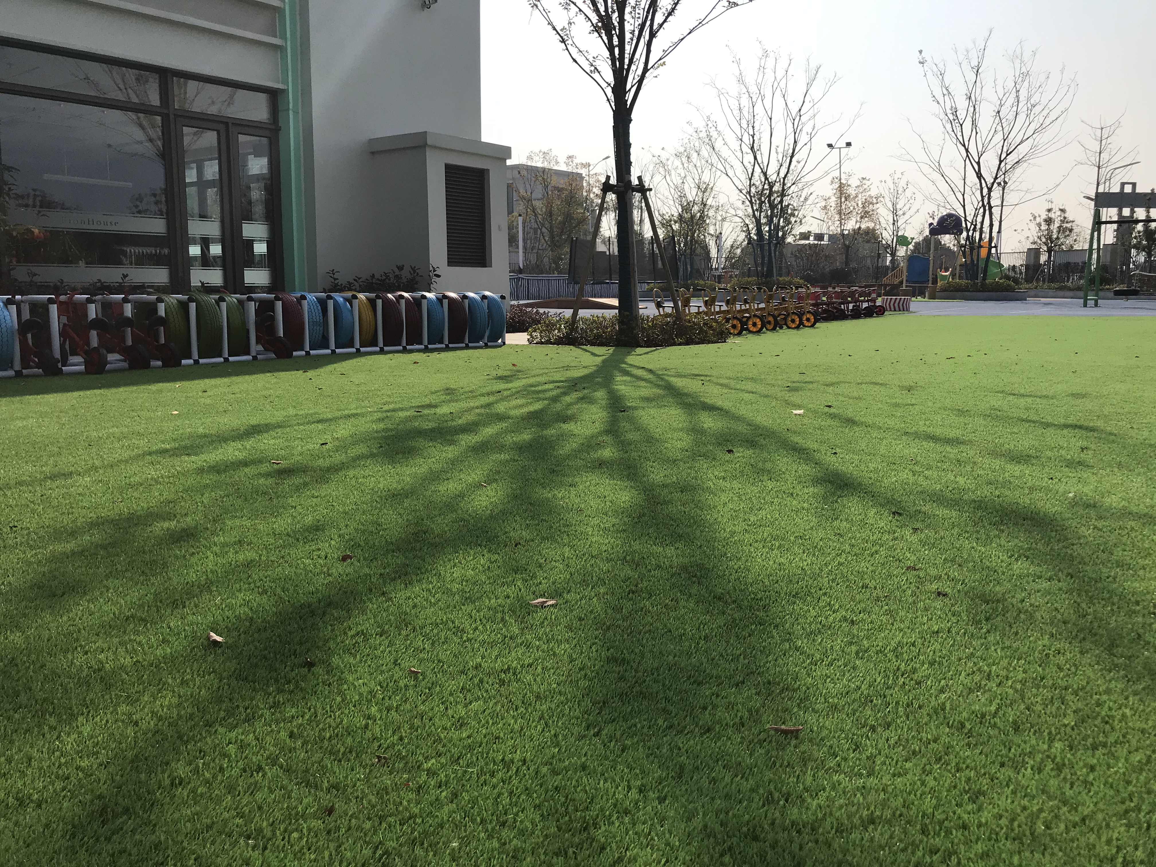 Easy Maintenance Artificial Grass For Garden Supplied by Artificial Grass Factory in China 