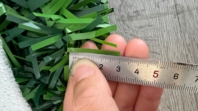 UV Protection European Standard Plastic Grass Fence for Outdoor Walls