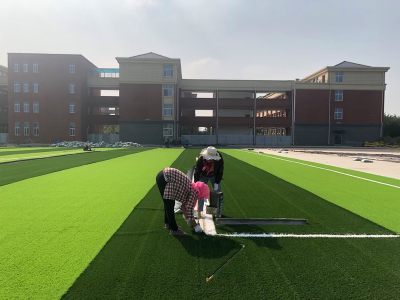 S-shape Infill Synthetic Turf For Futsal Field