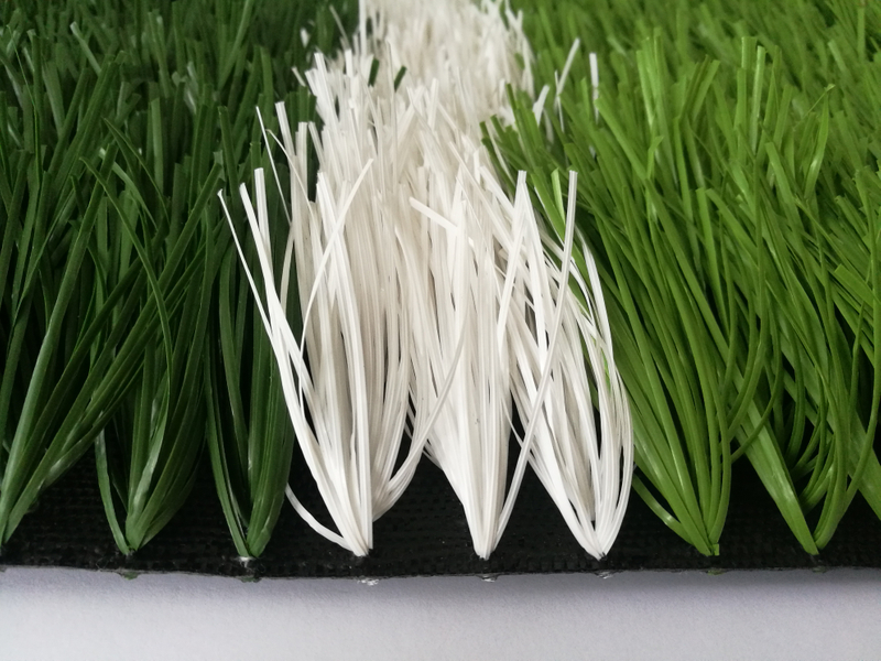 China Supplier No-need Mowing Free-fastness Competitive Price Synthetic Grass for Football/Soccer Filed