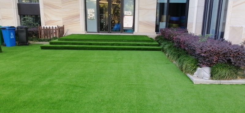 Cheap Price U Shape Tender Green Artificial Grass For Landscaping