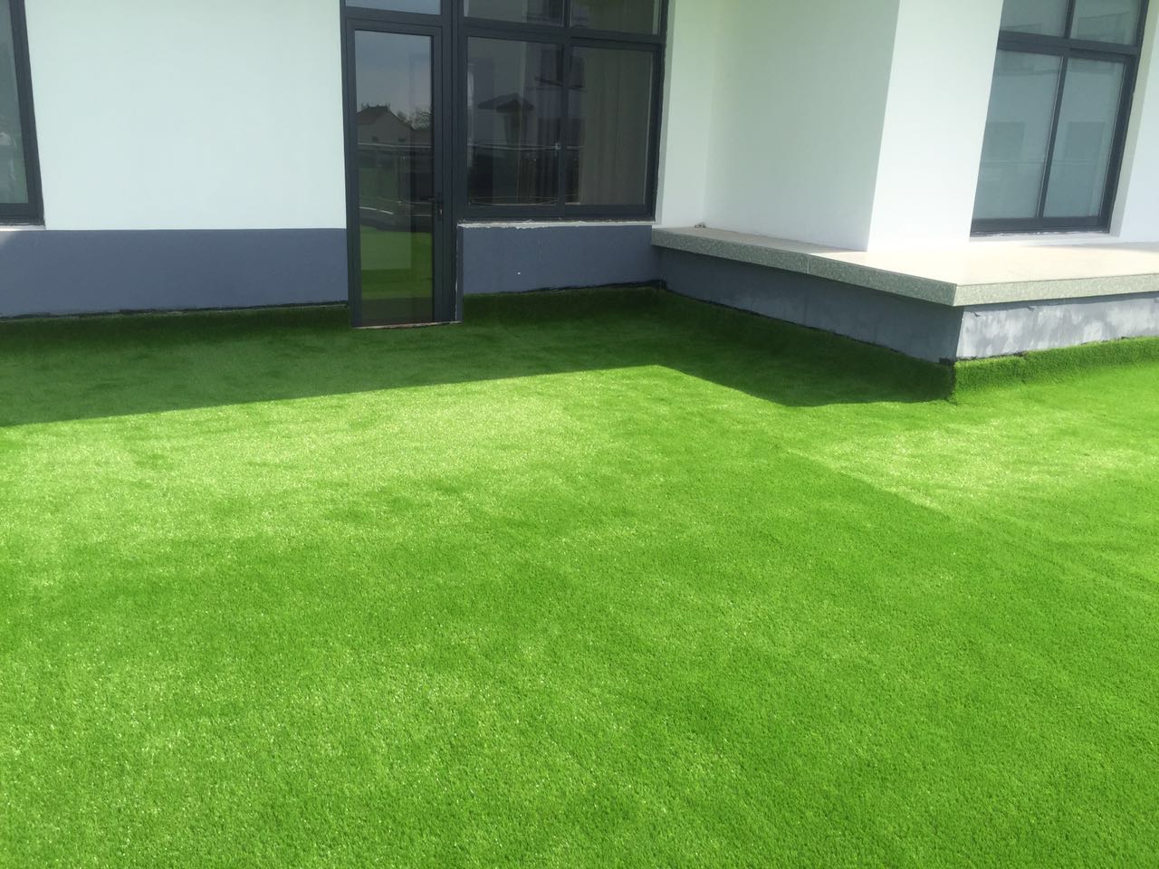 Factory Direct Outdoor Landscaping Artificial Grass For Garden Flooring