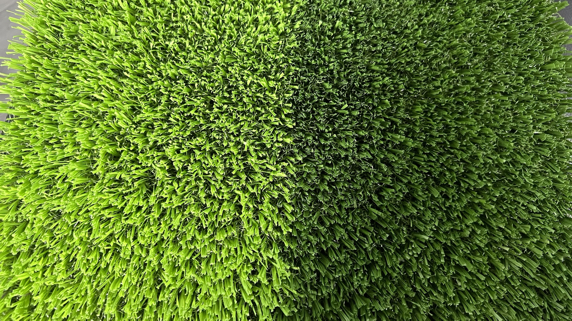 Non-infill Artificial Turf For Football Field