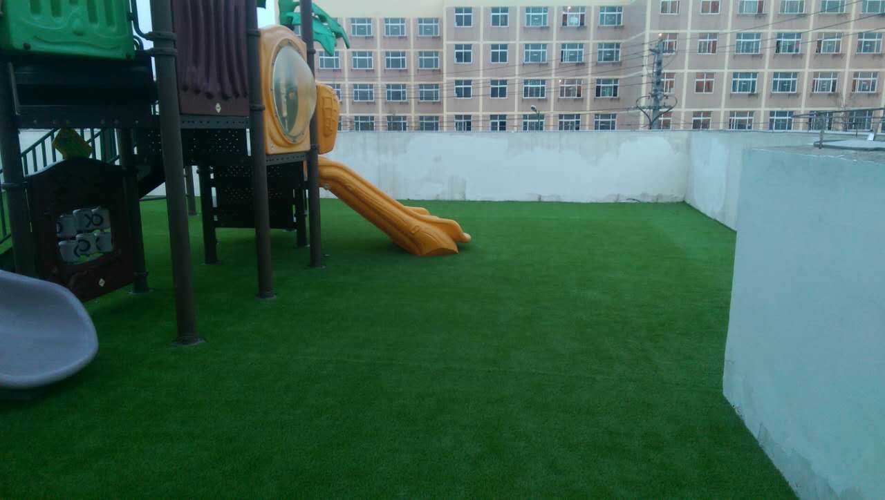 Cheap Price U Shape Tender Green Artificial Grass For Landscaping