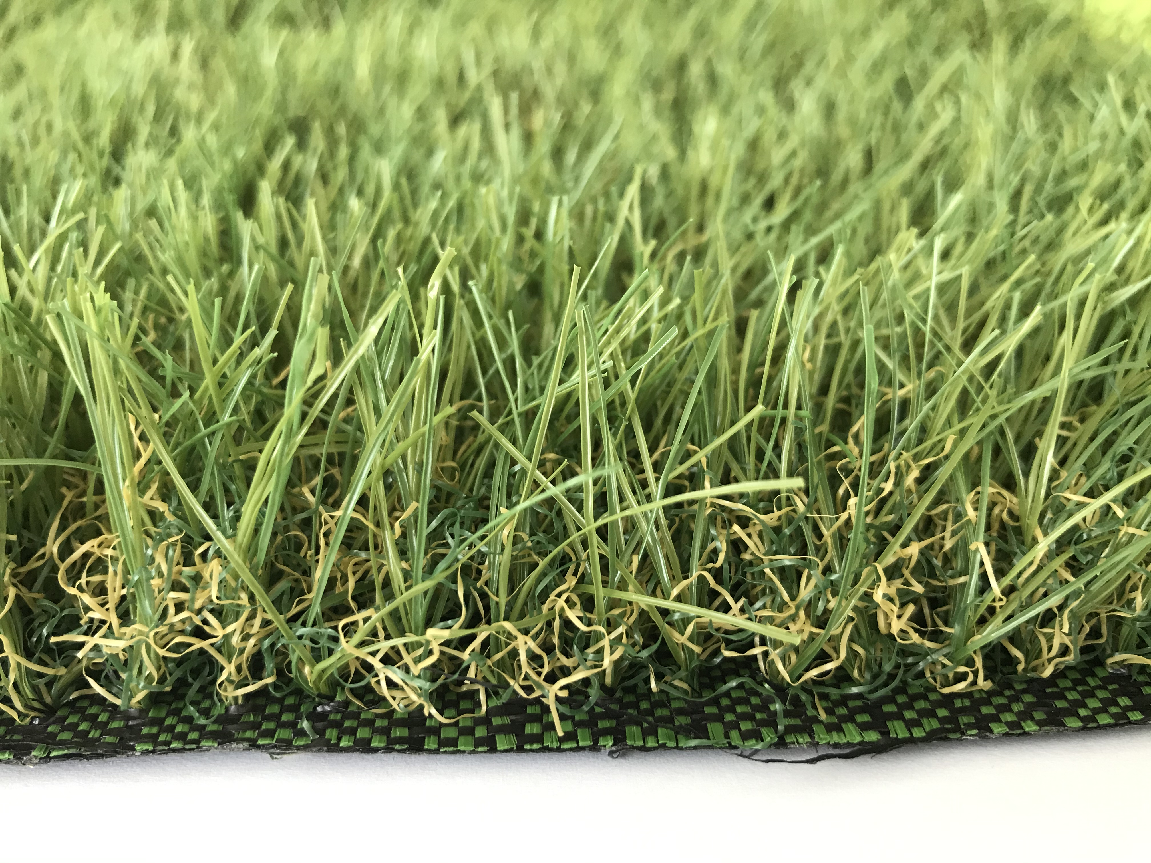 Perfect Drainage Stable Quality Multipurpose Synthetic Grass for Leisure Lawn