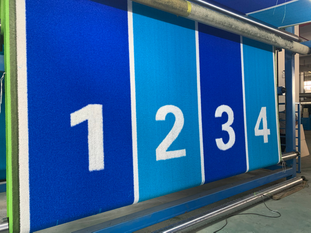 Polypropylene Yarn Fibers UV Resistance Good Fastness Artificial Sport Grass for Gateways