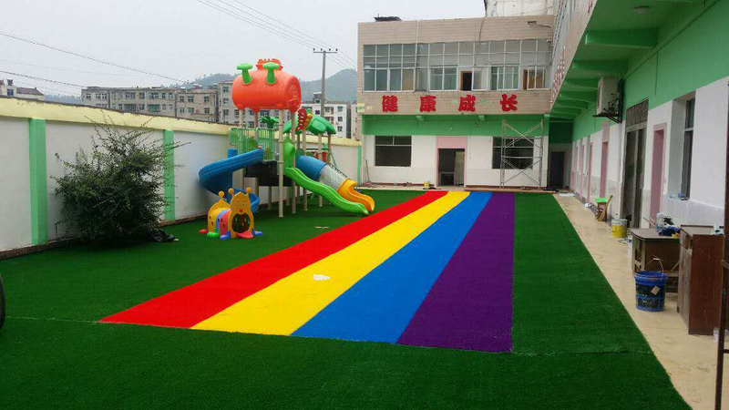 Pattern Design Customized LOGO Colorful Artificial Grass For Landscaping Decoration