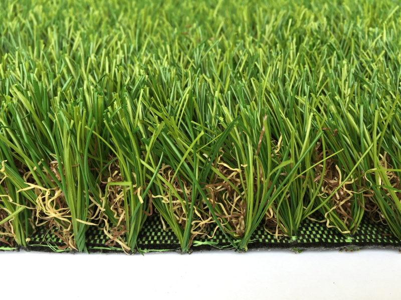  Natural-looking Waterproof Synthetic Landscape Grass for Commercial