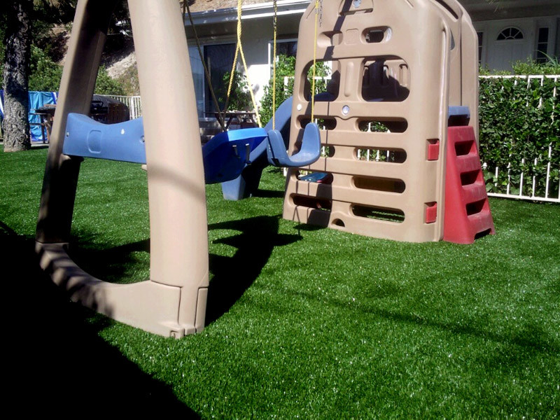 Wear Resistance Durable Artificial Grass for Backyard